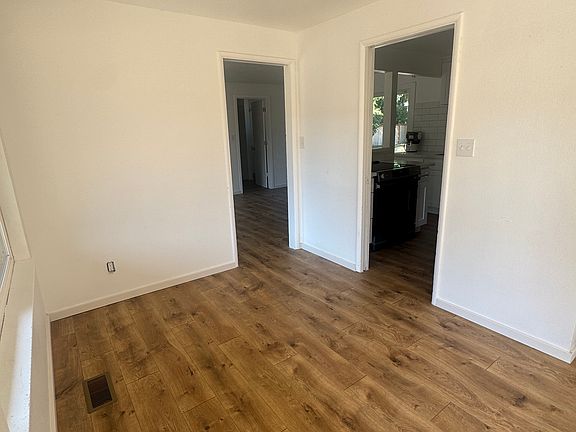 5th image of 1331 Lenore Dr