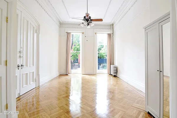 Rented by Citi Habitats | media 10