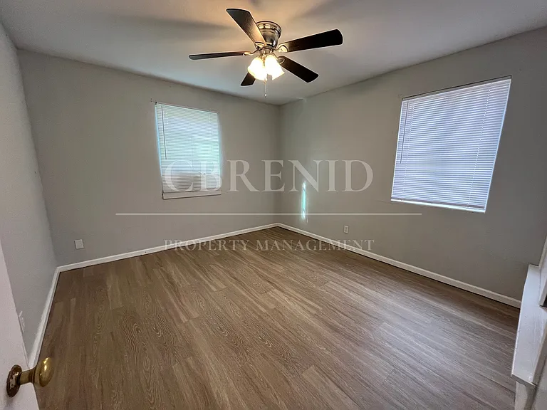 1320 W Rupe Ave — Photo 10