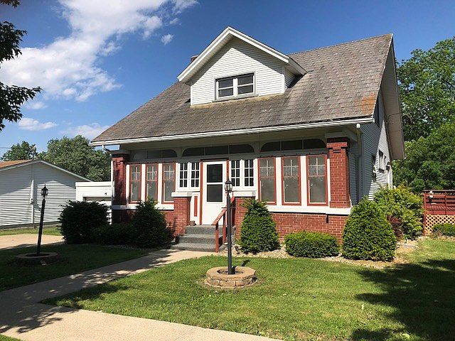 1st image of 102 Becker Ave