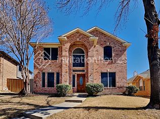 1525 Swan Lake Dr, Lewisville, TX 75077