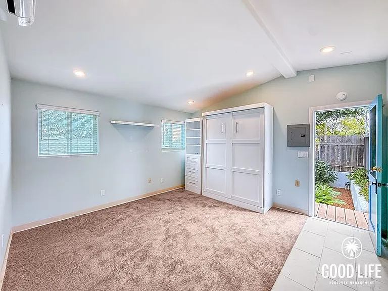 2151 Cambridge Ave — Photo 14