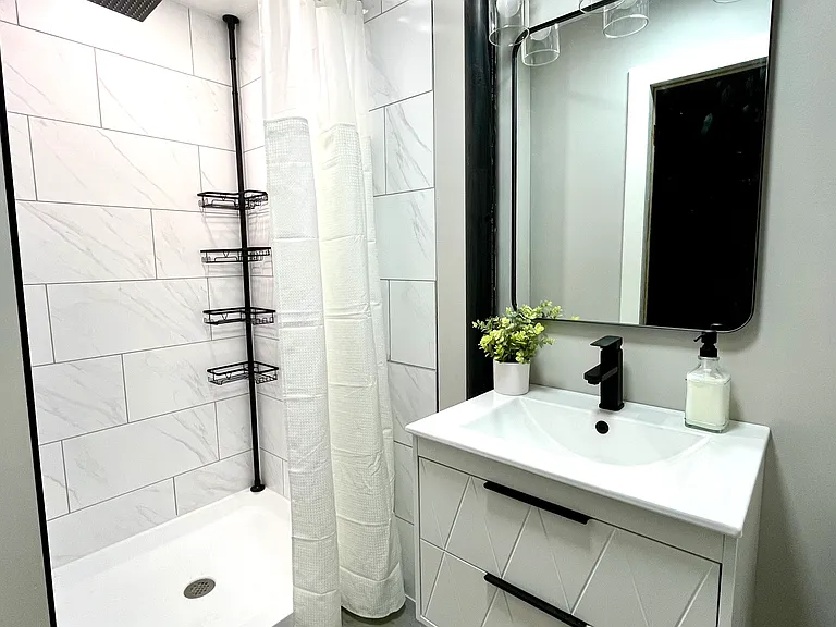 126 Ashdale Ave #2 — Photo 8