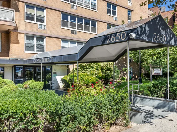2650 Ocean Parkway image 1 of 27