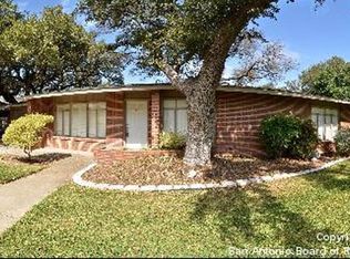 415 Forrest Hill Dr, San Antonio, TX 78209