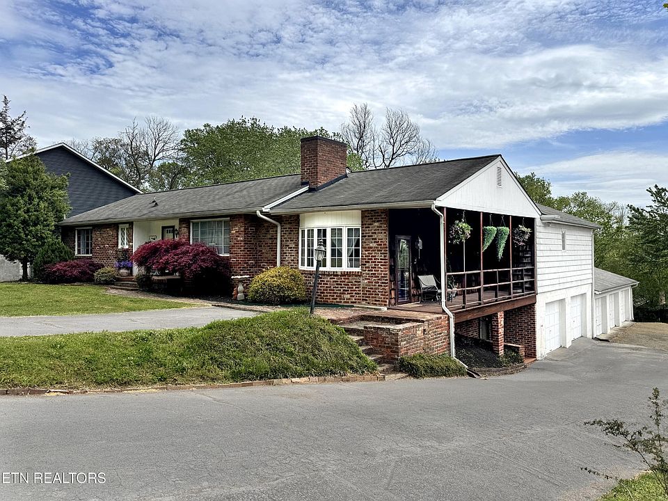 1st image of 2802 Mineral Springs Ave