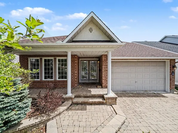 19 Settlers Ridge Way, Ottawa, ON K2J 4V3