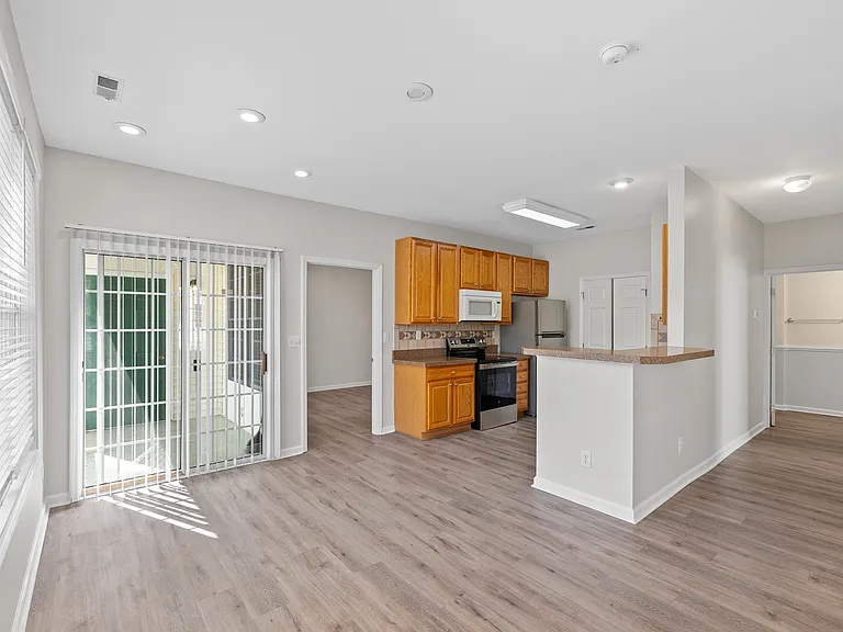 1713 Kudrow Ln #1 — Photo 13