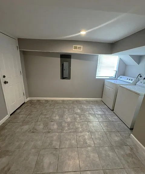 2101 Chelsea Ter #1 — Photo 20