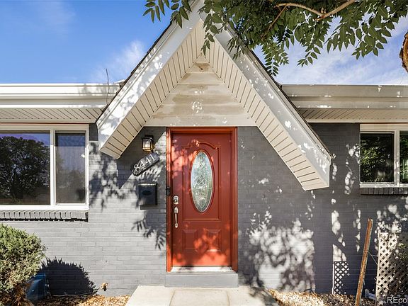 3rd image of 8441 Edison Drive