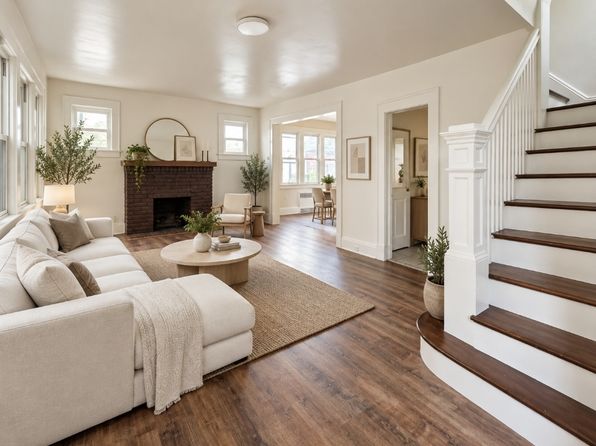 209 Belleview Ter