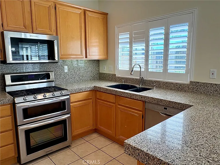 17 Lucente Ln — Photo 13