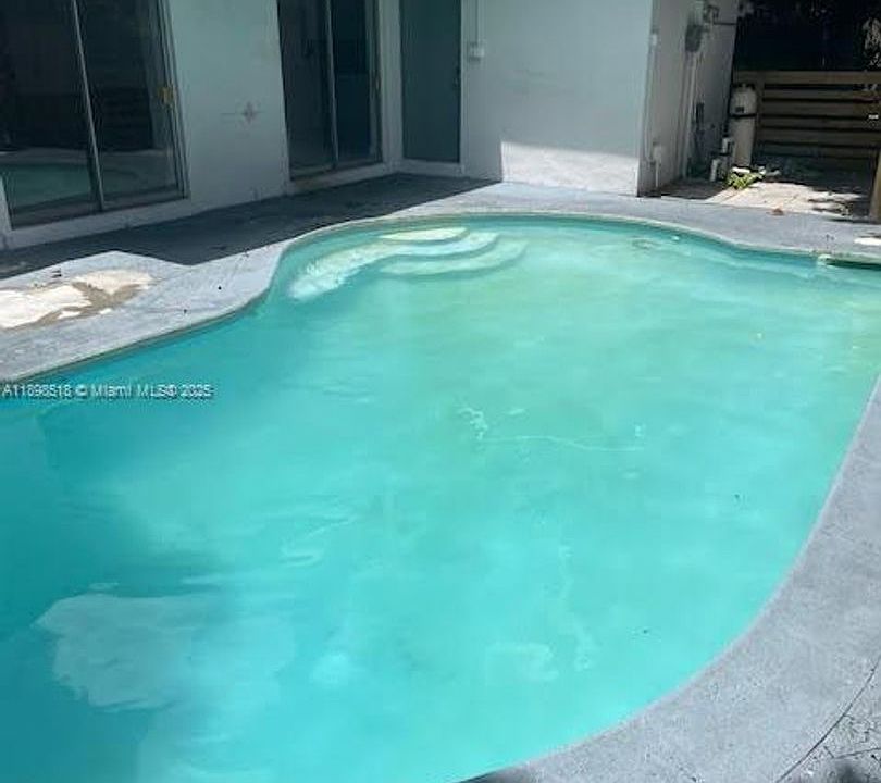 1st image of 4421 NW 33rd St #0