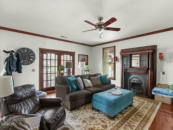 5th image of 4527 Kapalua Dr
