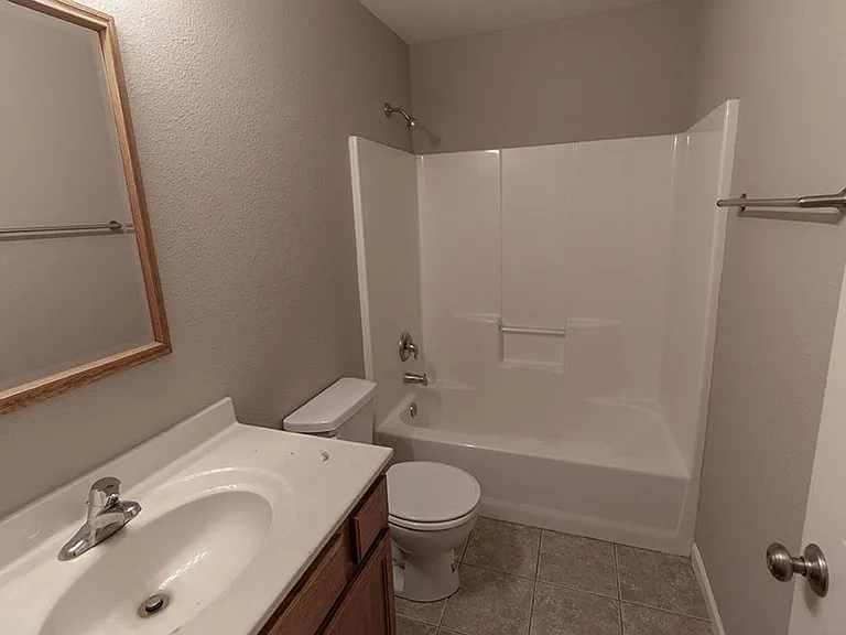 1302 E Brown School Rd — Photo 18