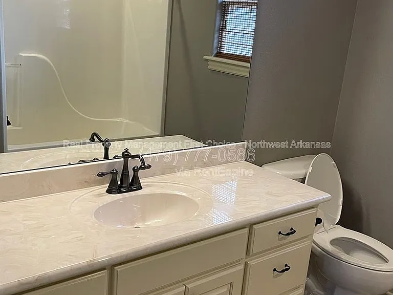 8763 Apple Gln — Photo 23
