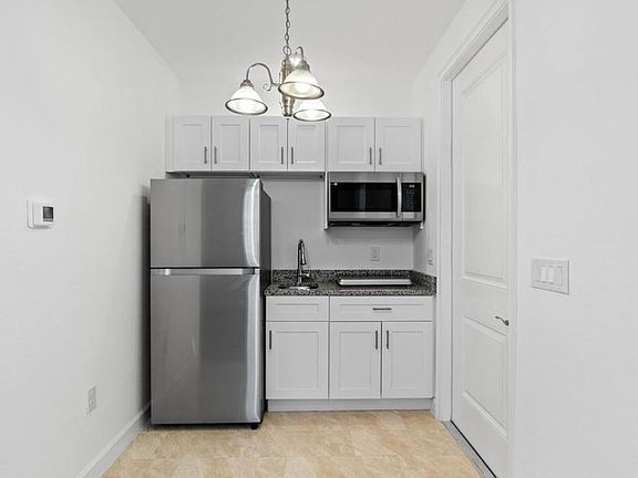 3rd image of 12012 Via Caselli Ln Unit 12012
