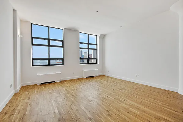 Rented by Compass | media 9