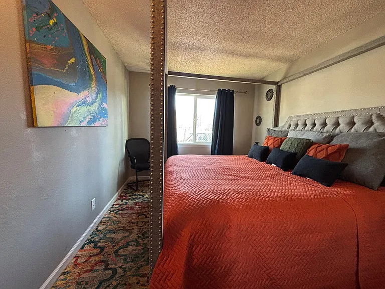 213 Jefferson Ave #4 — Photo 9