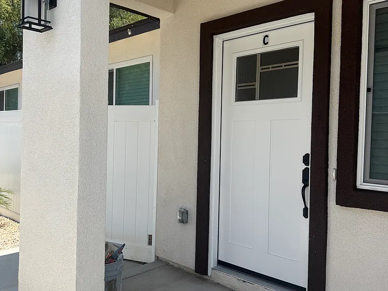 215 W Nevada St #C — Photo 15
