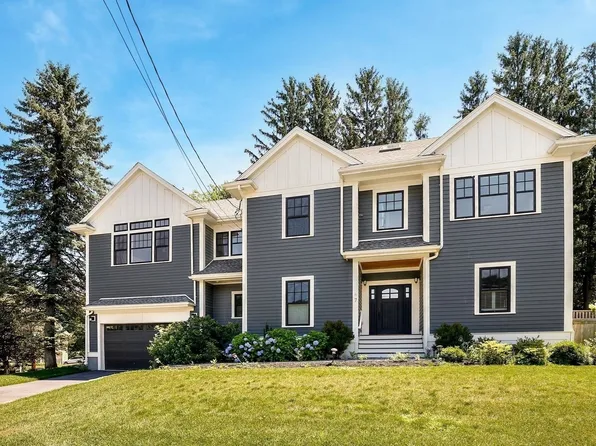 7 Park St, Lexington, MA 02421