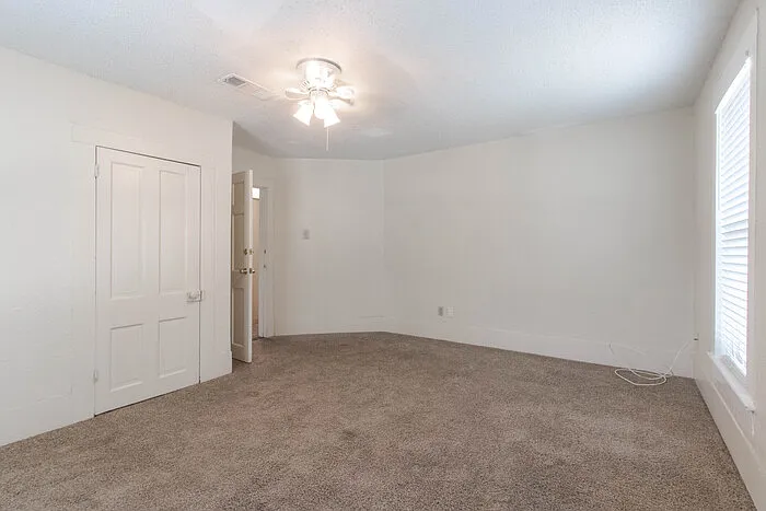 301 Fry St — Photo 19