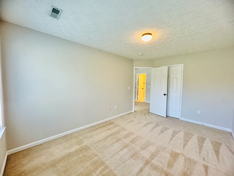 52 Lightfoot Dr — Photo 30