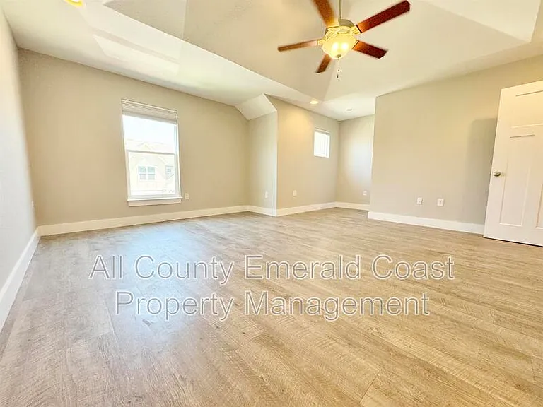 400 Mattie M Kelly Blvd #14 — Photo 47