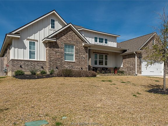 2nd image of 3317 Stoneleigh Rd