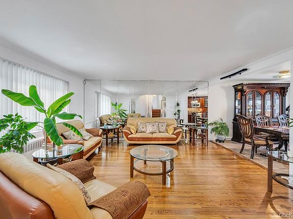 5th image of 178 Gerhard Road