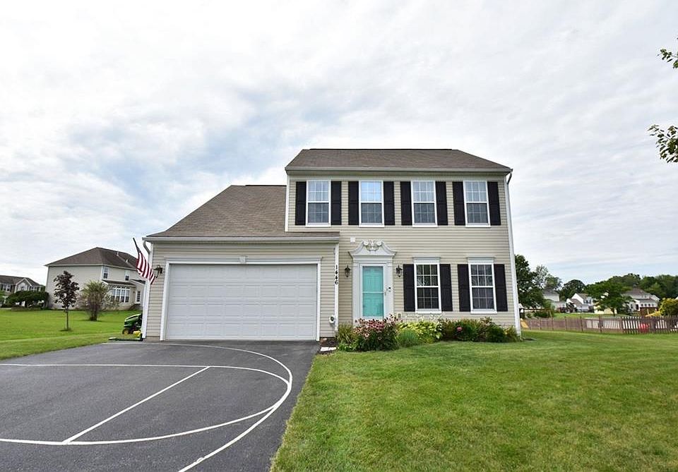1st image of 1446 Emma Ln