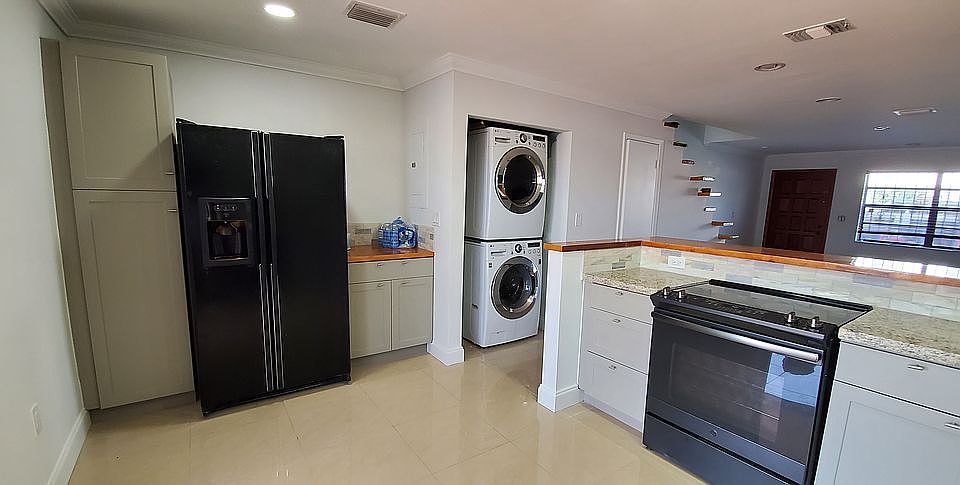 1st image of 11670 NW 1st St APT 3-9
