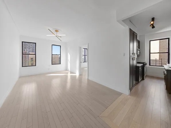 835 Riverside Drive image 1 of 21