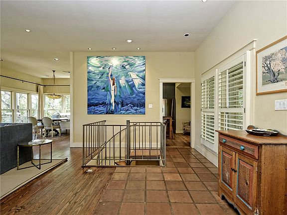 4th image of 6109 Mountain Villa Dr