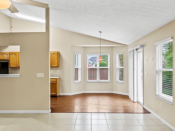 5th image of 322 Antietam Blvd