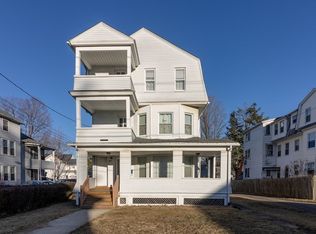 414-416 Hillside Ave, Holyoke, MA 01040