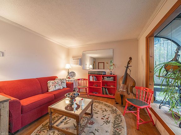 5th image of 3794 Mercury Dr