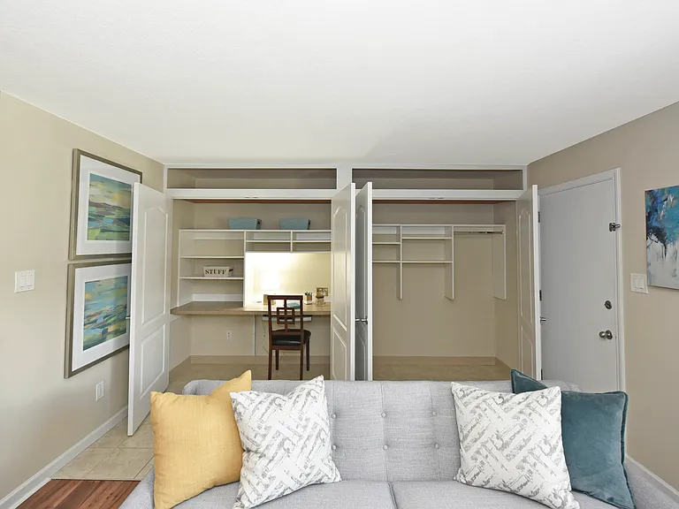 Office Space + Storage Closet