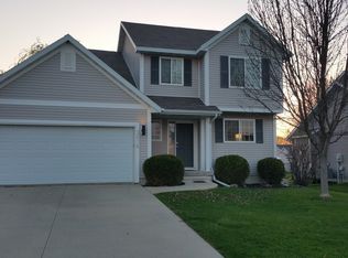 3616 Field Stone Pl SW, Cedar Rapids, IA 52404