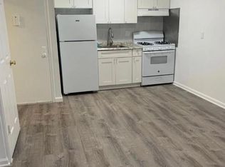 90-33 83rd Ave #1B, Ridgewood, NY 11385