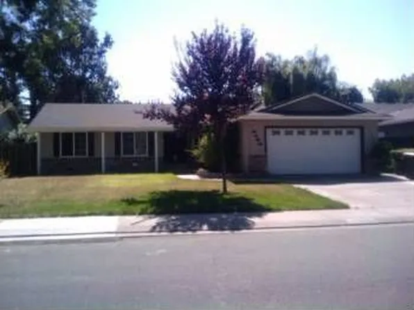 3130 W Creek Dr, Stockton, CA 95209