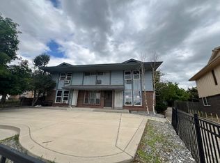 1025 Chambers Ct, Aurora, CO 80011