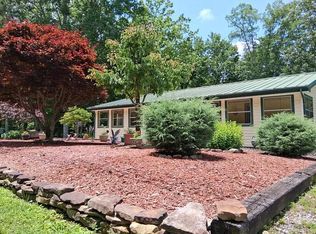 2301 Holly St, Signal Mountain, TN 37377
