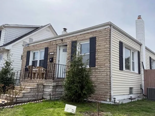 4696 Allemania St, Saint Louis, MO 63116