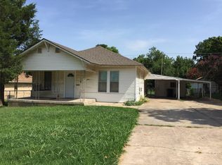 414 W 17th St, Ada, OK 74820