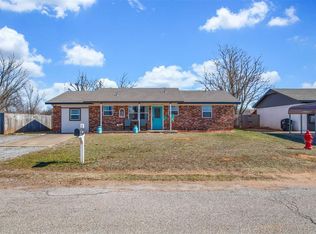 409 S County Line Rd, Verden, OK 73092