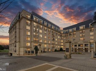 5 Park Pl APT 425, Annapolis, MD