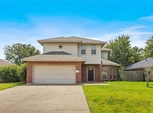 1104 Hopewell Ct, College Station, TX 77845