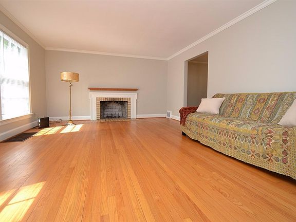 4th image of 1611 Ferndale Pl