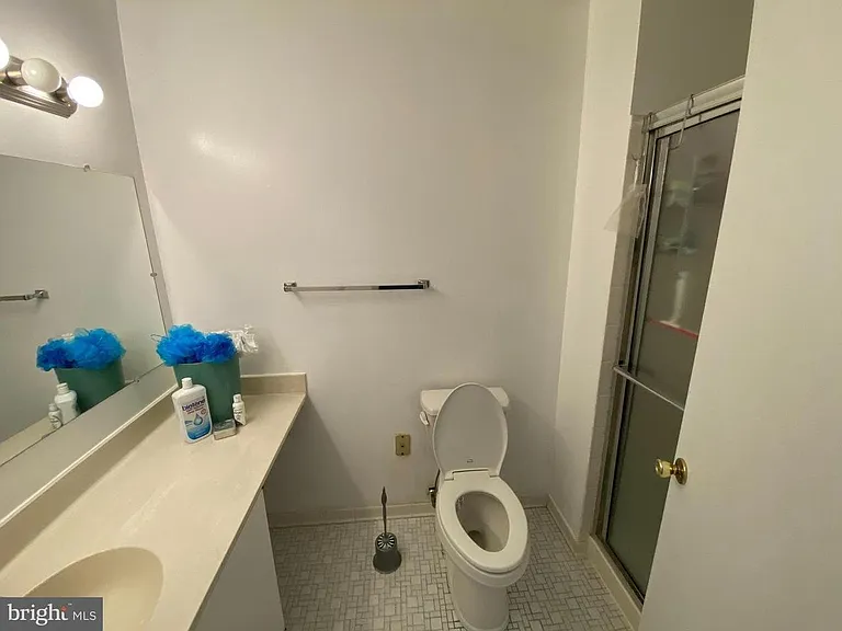1704 Mount Washington Ct #F — Photo 13